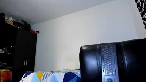 Snapshot of diiego_xxx chatting on November 10, 2025, 4:28 pm diiego_xxx online show from November 10, 2025, 4:28 pm