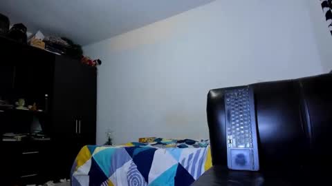 Snapshot of diiego_xxx chatting on November 23, 2025, 9:14 pm diiego_xxx online show from November 23, 2025, 9:14 pm