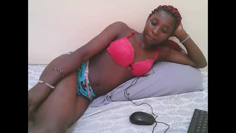 Dijah online show from November 21, 2025, 12:04 pm