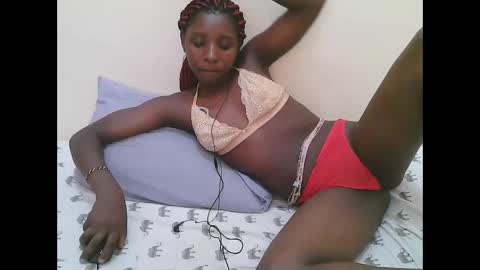 Dijah online show from November 29, 2025, 8:39 am