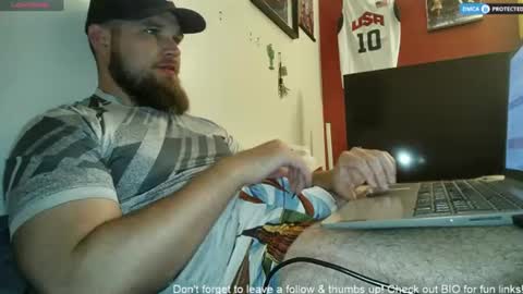 Daddy online show from June 25, 2026, 11:37 am