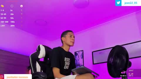 Snapshot of dilam_alfonzo chatting on February 1, 2025, 9:19 pm Dilan online show from February 1, 2025, 9:19 pm