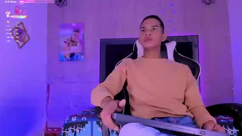 Snapshot of dilam_alfonzo chatting on September 10, 2025, 1:00 pm Dilan online show from September 10, 2025, 1:00 pm