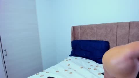 Snapshot of dilan_coy chatting on November 5, 2025, 10:10 pm Dilan Coy online show from November 5, 2025, 10:10 pm