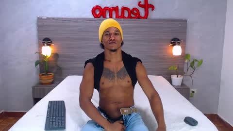 dilan_hall online show from June 5, 2026, 8:25 pm