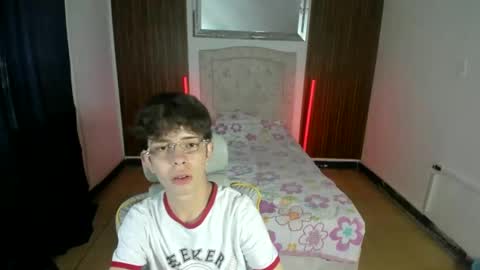 Dilan Orduz online show from October 21, 2025, 12:50 pm