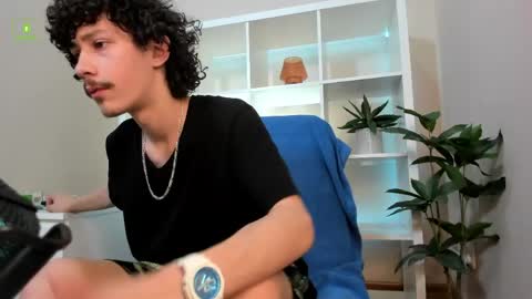 Snapshot of dilan_wolfe chatting on June 3, 2026, 11:13 am Dilan online show from June 3, 2026, 11:13 am