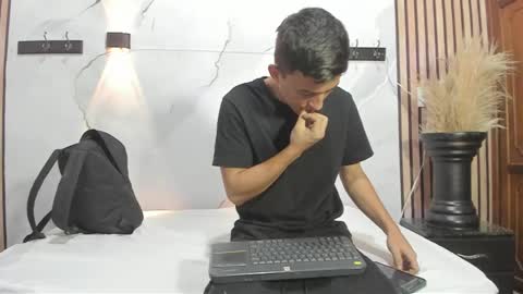 dilanandking online show from April 29, 2026, 1:15 pm