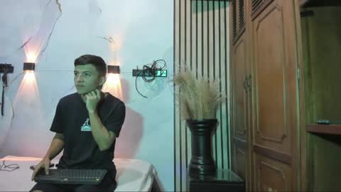 dilanandking online show from May 18, 2026, 12:55 pm