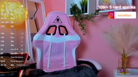 Snapshot of dilara_a chatting on June 1, 2026, 4:25 am Dilara online show from June 1, 2026, 4:25 am