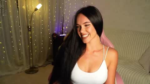 Snapshot of dilara_foxx chatting on September 29, 2025, 9:30 pm Dilara online show from September 29, 2025, 9:30 pm