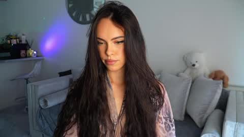 Snapshot of dilara_foxx chatting on May 20, 2026, 2:12 pm Dilara online show from May 20, 2026, 2:12 pm