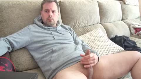 dili999 online show from April 4, 2026, 10:13 am