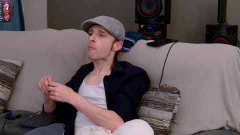 Snapshot of dilldough405 chatting on December 26, 2024, 3:27 am Dilldough405 online show from December 26, 2024, 3:27 am