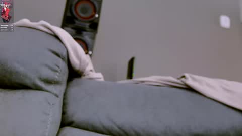 Snapshot of dilldough405 chatting on January 8, 2025, 2:56 pm Dilldough405 online show from January 8, 2025, 2:56 pm