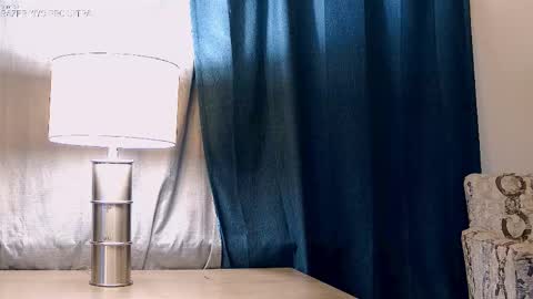 Snapshot of dilldough405 chatting on October 28, 2025, 2:31 pm Dilldough405 online show from October 28, 2025, 2:31 pm