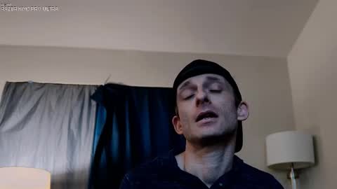 Snapshot of dilldough405 chatting on December 3, 2025, 6:17 pm Dilldough405 online show from December 3, 2025, 6:17 pm