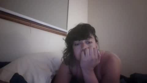 Snapshot of dimbobo2x chatting on September 10, 2025, 11:05 pm Roxxie Cleopatra online show from September 10, 2025, 11:05 pm