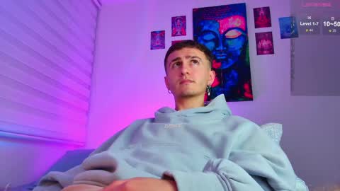 Julian Independent Model online show from April 15, 2026, 1:45 am