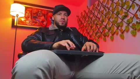 Angel Dimitri online show from November 30, 2025, 10:03 pm