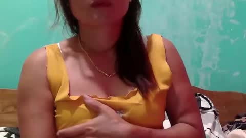 Dimple online show from February 1, 2025, 9:54 am