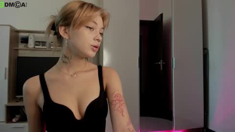 Dina online show from October 17, 2025, 9:23 am