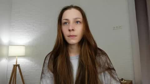 Snapshot of dina_peach chatting on May 26, 2026, 6:09 am Dina online show from May 26, 2026, 6:09 am
