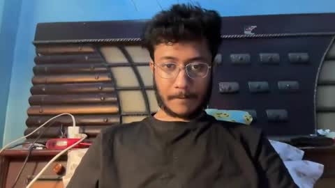 Dinchain online show from May 9, 2026, 8:19 am