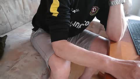 Adam Carla online show from April 17, 2026, 11:13 am