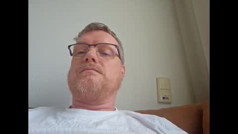 Snapshot of dirkkie1975 chatting on February 22, 2026, 11:53 am dirkkie1975 online show from February 22, 2026, 11:53 am