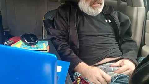 dirtmcgirt82 online show from December 26, 2024, 7:16 pm