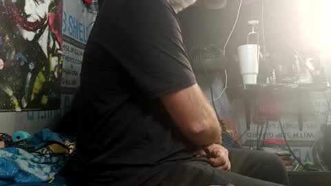 dirtmcgirt82 online show from January 2, 2025, 1:06 am