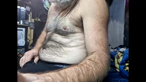 dirtmcgirt82 online show from December 1, 2025, 8:08 am