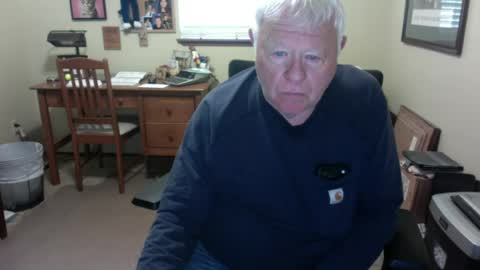 Snapshot of dirtrider195080438 chatting on July 9, 2026, 8:02 pm dirtrider195080438 online show from July 9, 2026, 8:02 pm