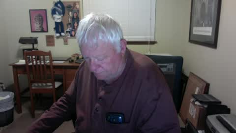 Snapshot of dirtrider195080438 chatting on July 19, 2026, 5:22 am dirtrider195080438 online show from July 19, 2026, 5:22 am