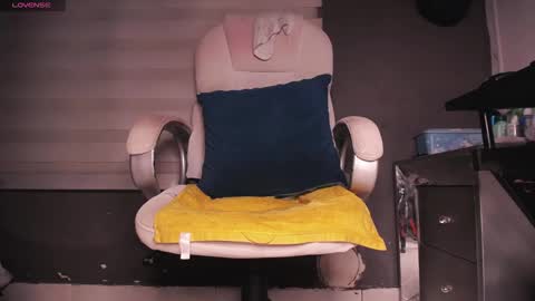 Snapshot of dirty_27cms chatting on October 31, 2025, 11:44 am dirty_27cms online show from October 31, 2025, 11:44 am