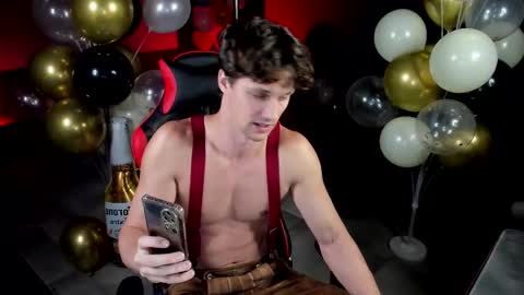 Snapshot of dirty_boss chatting on October 5, 2025, 3:27 am dirty_boss online show from October 5, 2025, 3:27 am