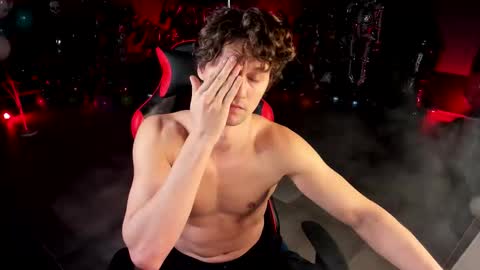 Snapshot of dirty_boss chatting on December 5, 2025, 5:38 am dirty_boss online show from December 5, 2025, 5:38 am