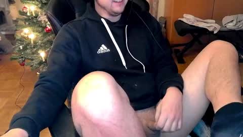 Snapshot of dirty_fun_boy chatting on December 12, 2024, 1:49 pm dirty_fun_boy online show from December 12, 2024, 1:49 pm