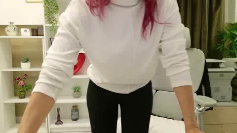 dirty_mature online show from January 8, 2026, 2:52 pm