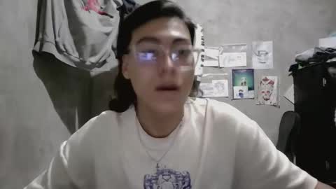 Snapshot of dirty_model chatting on April 18, 2026, 1:42 am dirty model online show from April 18, 2026, 1:42 am