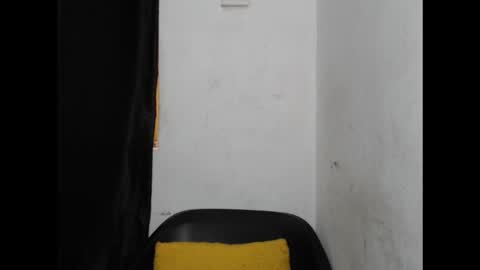 Snapshot of dirtyangel70 chatting on February 28, 2026, 8:15 am Dirtyangel online show from February 28, 2026, 8:15 am