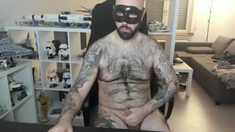 Robert online show from December 9, 2024, 12:12 am