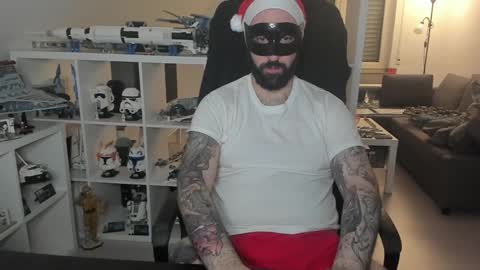 Robert online show from December 25, 2024, 2:35 am