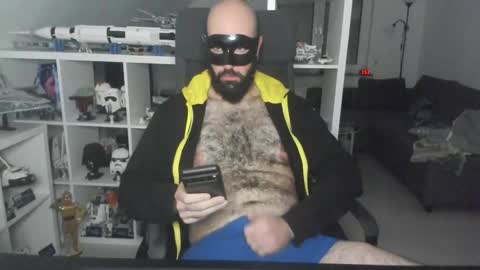 Robert online show from November 9, 2025, 11:58 pm