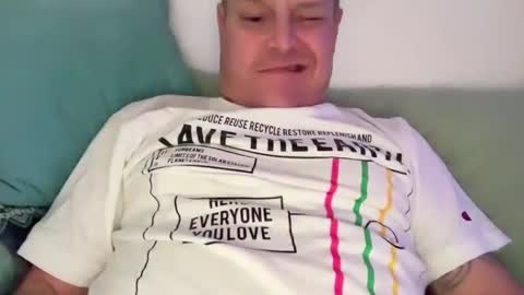 Jan online show from February 1, 2025, 9:00 am