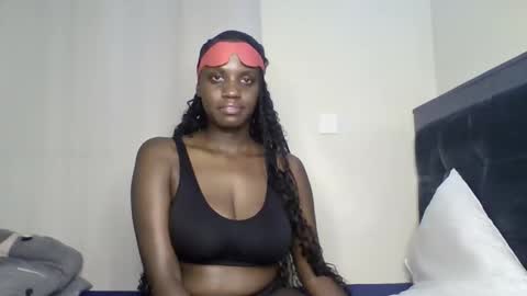 Snapshot of dirtybugg chatting on May 6, 2026, 9:25 am dirtybugg online show from May 6, 2026, 9:25 am