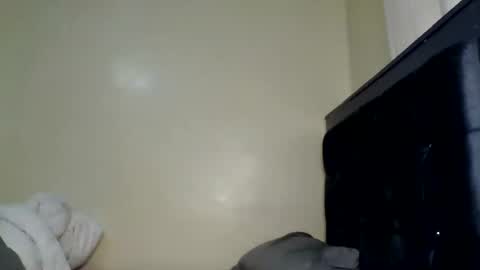 Snapshot of dirtybugg chatting on July 26, 2026, 7:10 pm dirtybugg online show from July 26, 2026, 7:10 pm