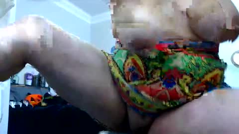 Snapshot of dirtydaisy1998 chatting on October 5, 2025, 5:22 pm Daisy Wylde online show from October 5, 2025, 5:22 pm