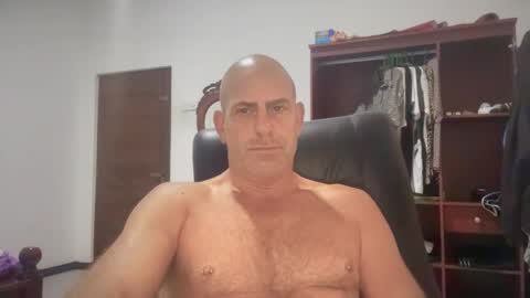 Dirtydanlondon online show from March 3, 2025, 9:44 am